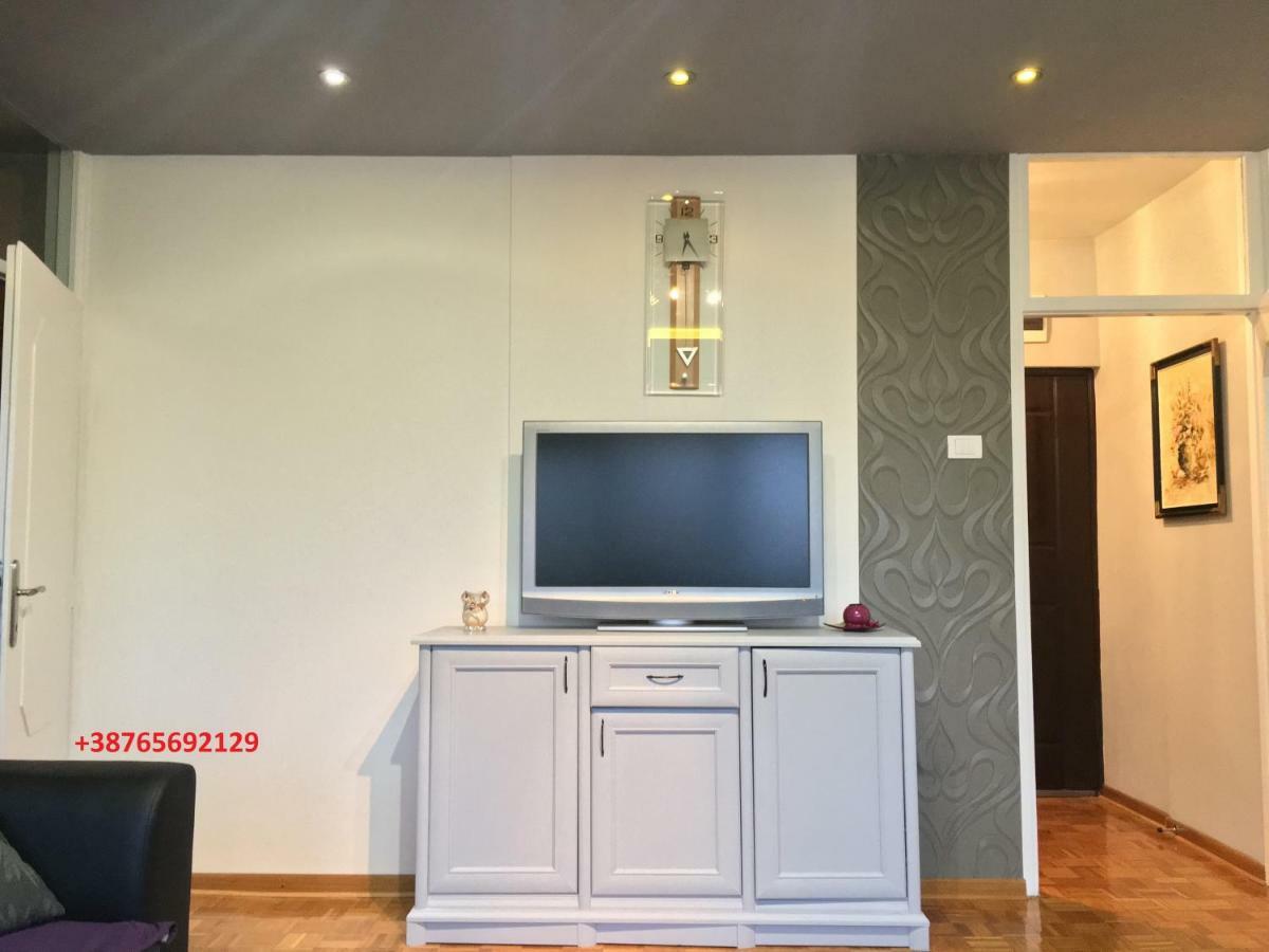 Apartment Milos Belgrado Buitenkant foto